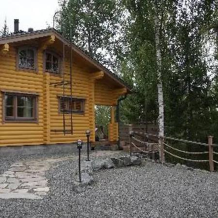 Holiday Tahkovaara